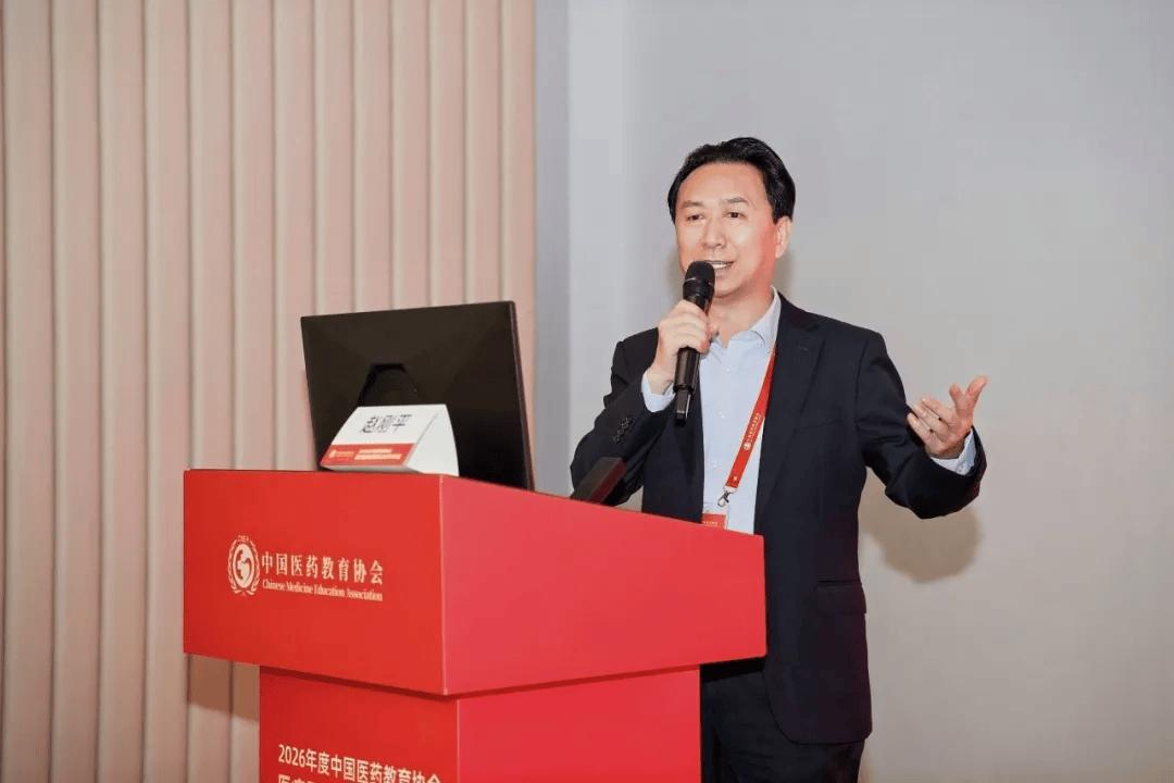 佛山华厦眼科赵刚平教授领衔全国眼科年会 共话器械创新与智能发展
