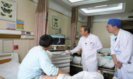 精准重建,为生命重新「立足」——徐州仁慈医院成功完成一例计算机导航 3D 打印数字化全距骨假体置换术
