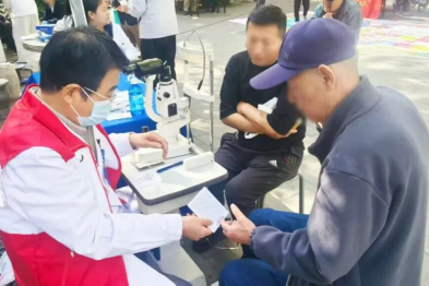 「便民服务进社区 护眼服务送到家」 北京华厦民众眼科医院受邀走进育慧西里社区开展眼健康筛查与科普活动