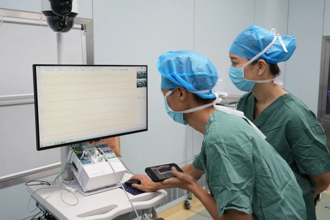 全省首例！周口市中心医院成功完成临床应用式脑机接口手术