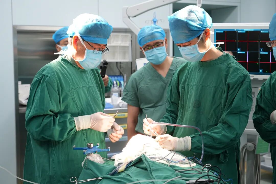 全省首例！周口市中心医院成功完成临床应用式脑机接口手术