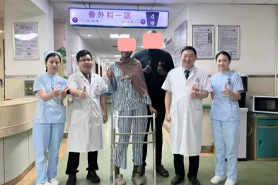 无诱因疼痛 7 个月，广州新市医院骨外科完整切除椎管内神经鞘瘤助其康复