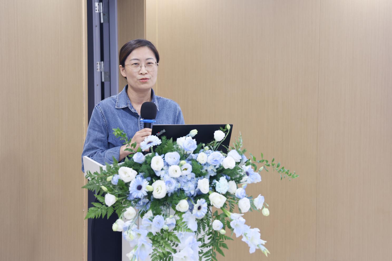 聚焦技术前沿，同心共筑光明——青岛华厦眼科医院成功举办第六届白内障沙龙会议