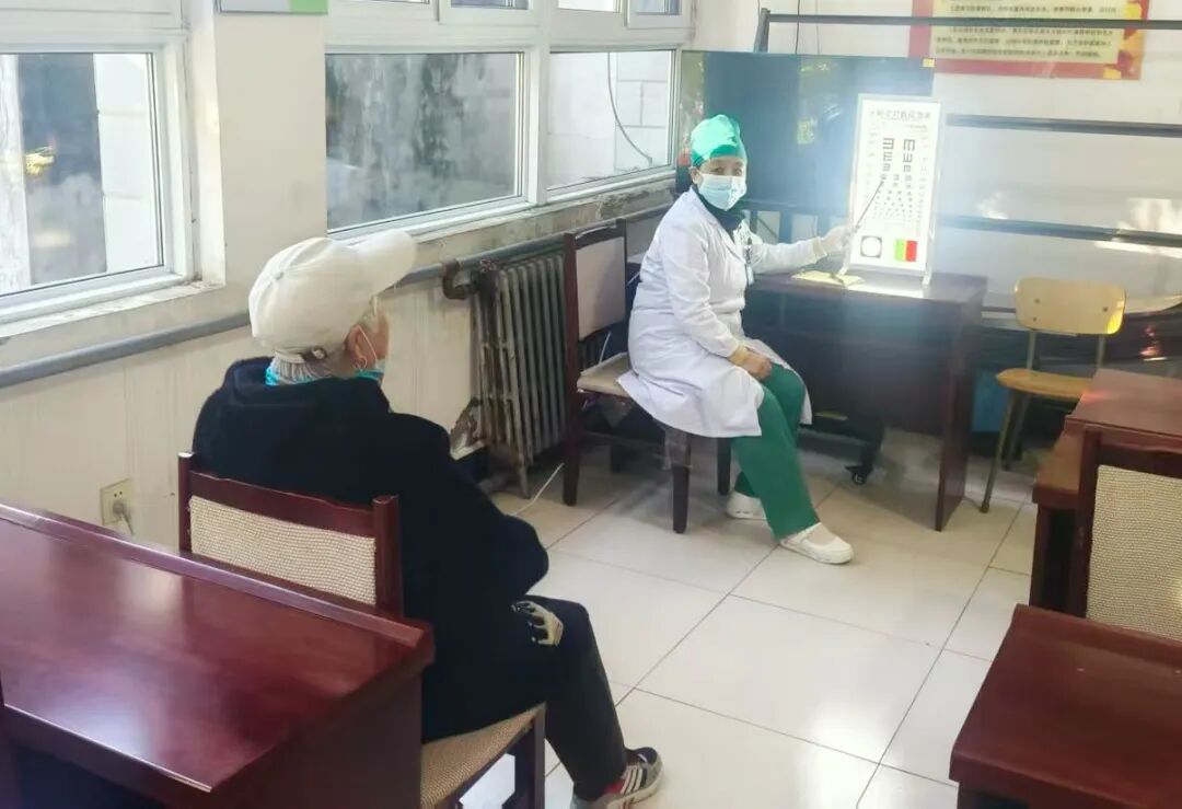 把眼健康服务送到村民家门口——北京华厦民众眼科医院受邀走进霍各庄村