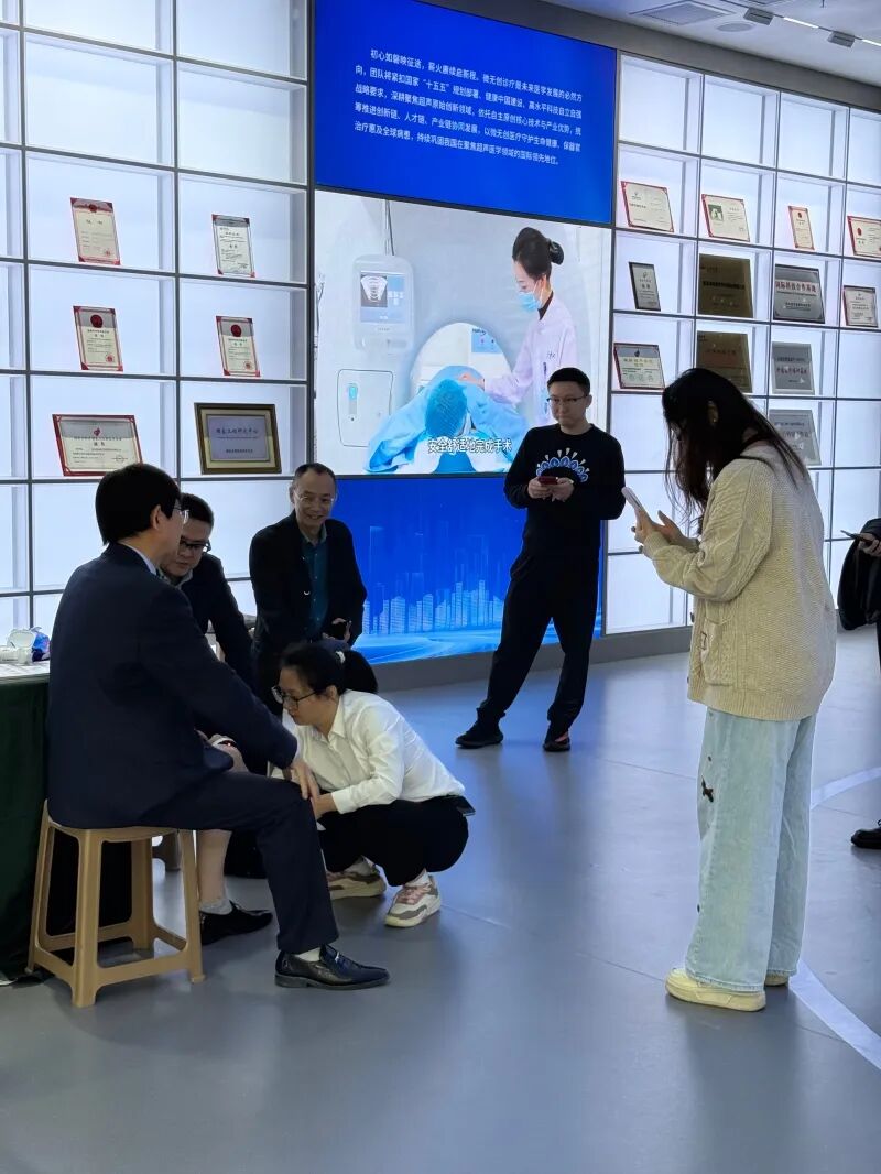 重庆医科大学建校 70 周年校友创新发展论坛圆满举行