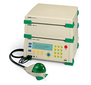 Gene Pulser Xcell 电穿孔系统.bmp.bmp