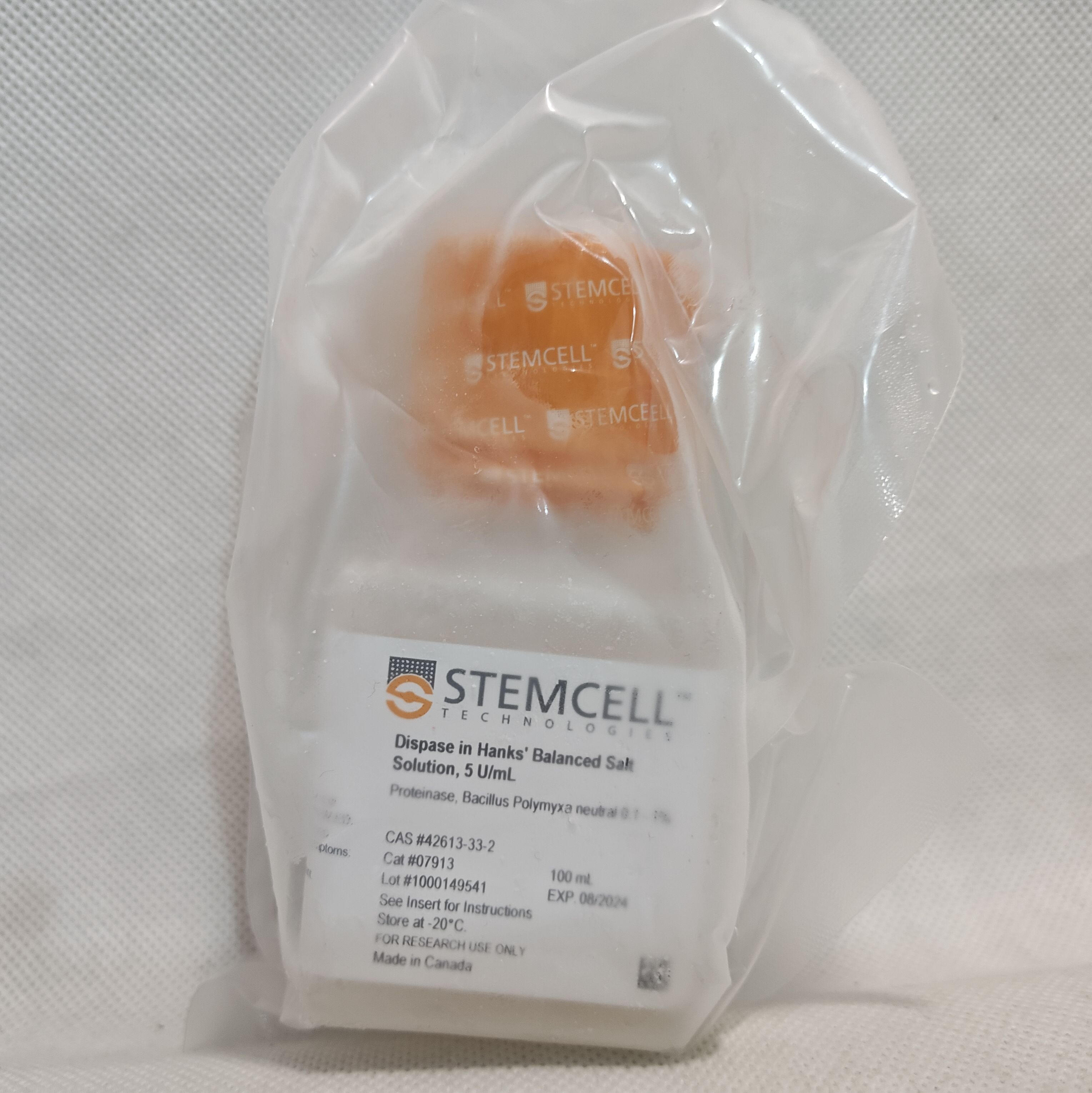 STEMCELL TECHNOLOGIES  07913  分散酶Dispase（5 U/mL） 100ml