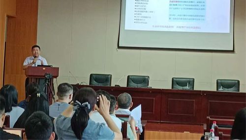 威斯腾生物产业研究院周勇教授受市卫健委邀请为重庆市150余家医院科研处做学术报告