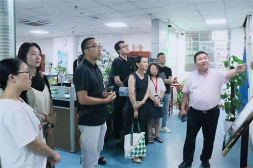 热烈欢迎义翘神州总经理张杰博士一行到威斯腾生物产业研究院交流访问