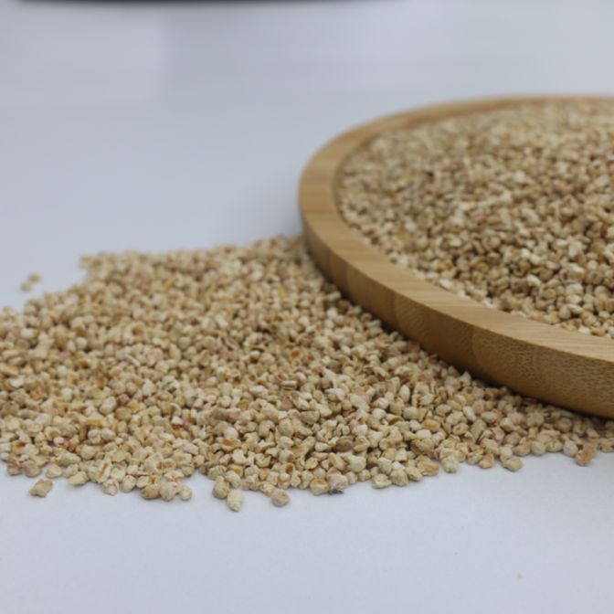 玉米芯垫料，辐照级（分6目和8目）