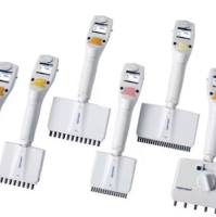 Research plus 12道可调量程移液器 30-300 µl