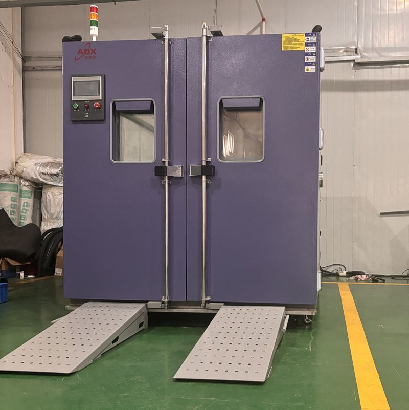 大型覆冰模拟试验箱