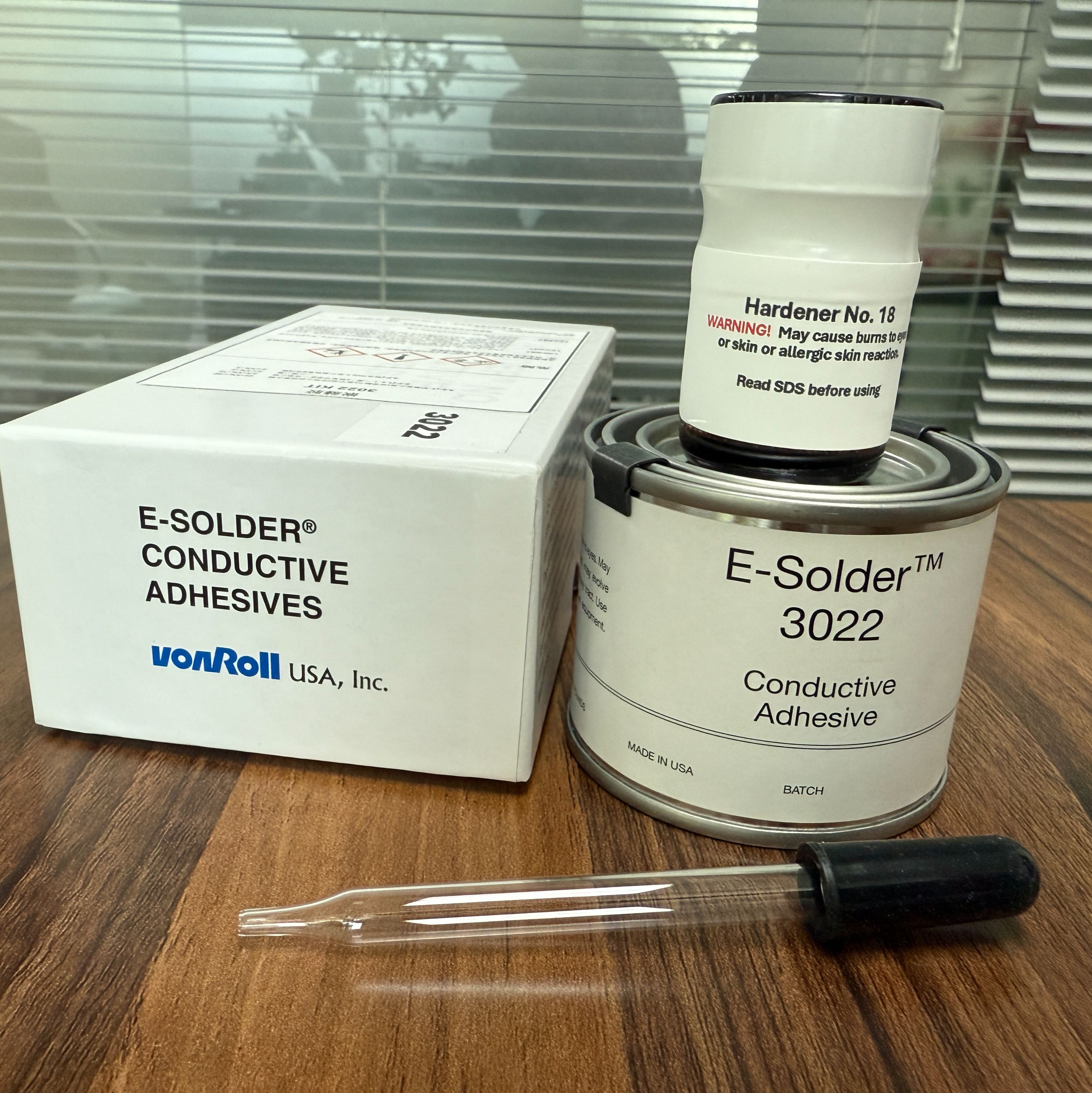 丰罗E-Solder 3022双组分常温固化银胶