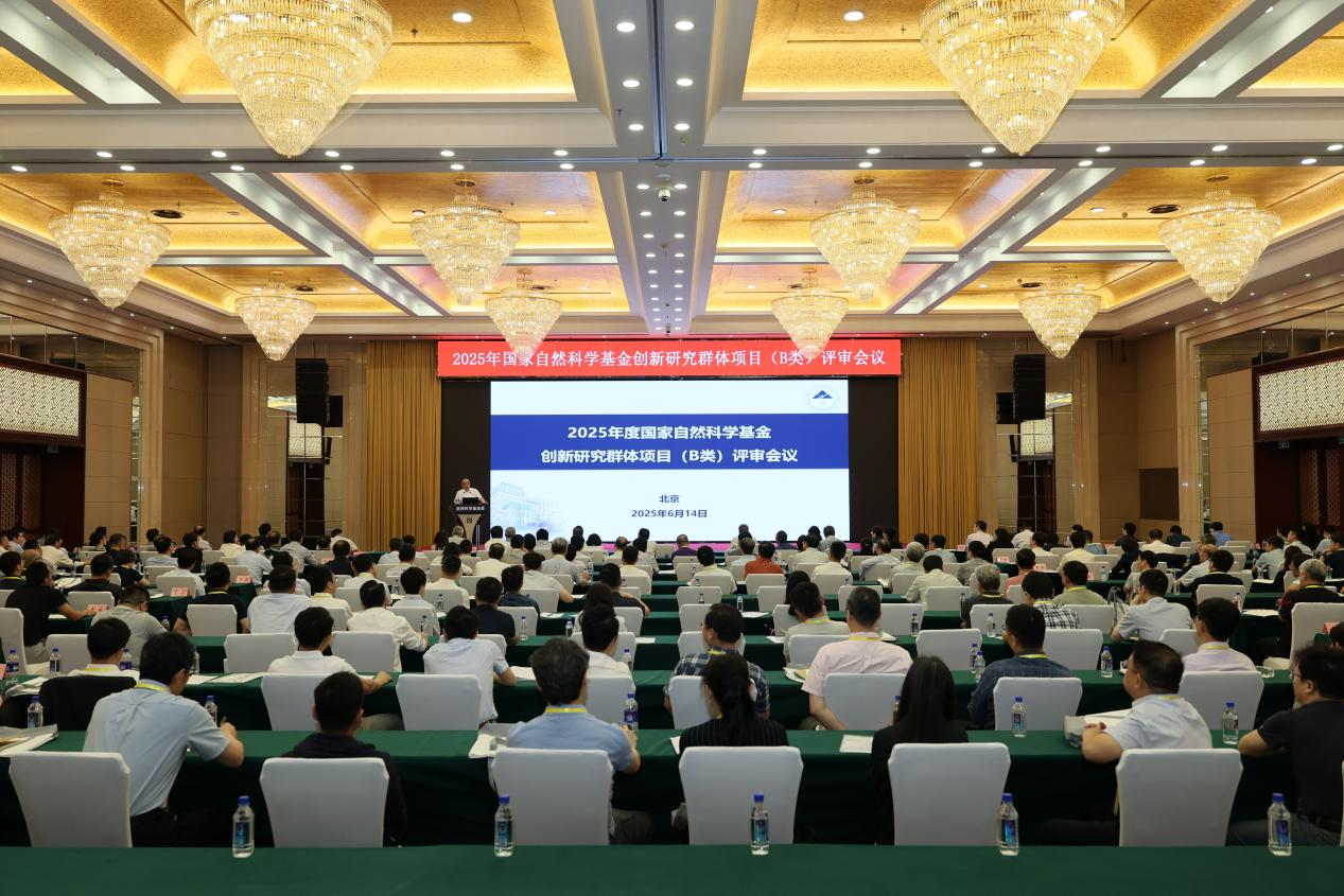 大力支持年轻人！国自然基金委：5年1200万支持，为40岁以下青年科研人员单设赛道；这一新设项目结果出炉！