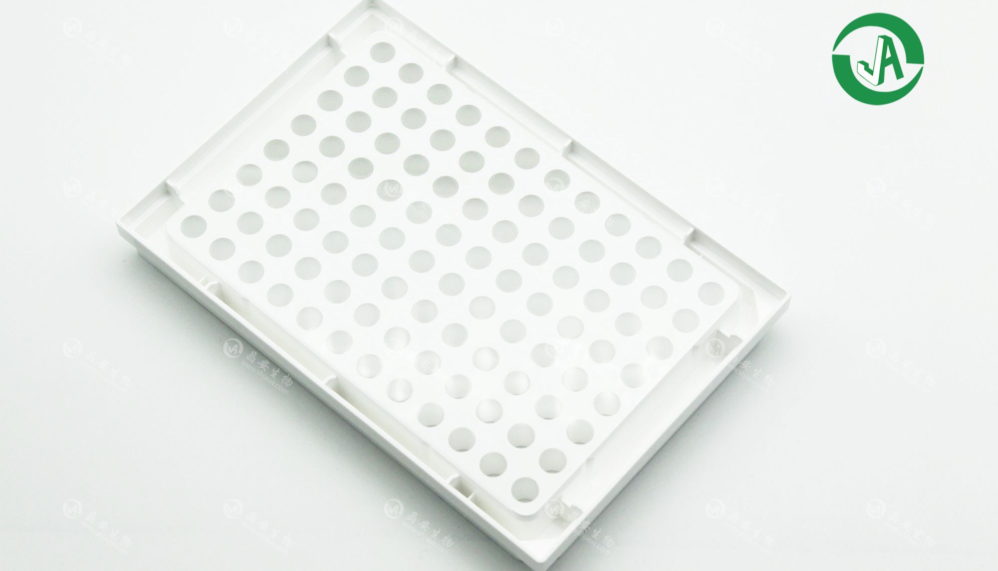 上海晶安96孔白色四壁透明底细胞培养板(边框白色底透酶标板)