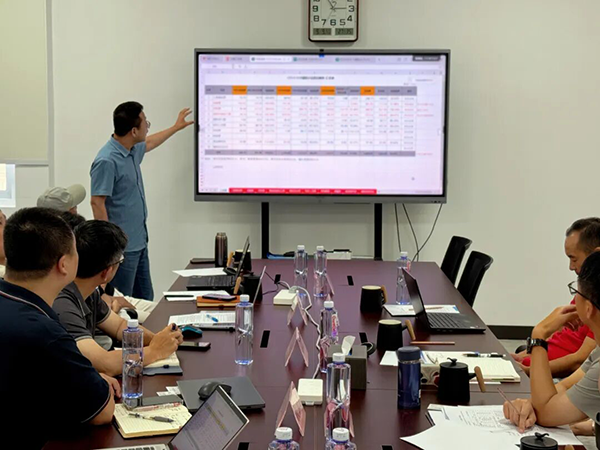 北京市经信局产促中心一行莅临北京同立海源生物科技有限公司调研，就公司承担的细胞与基因治疗药物领域三项关键技术攻关任务，开展考察调研。