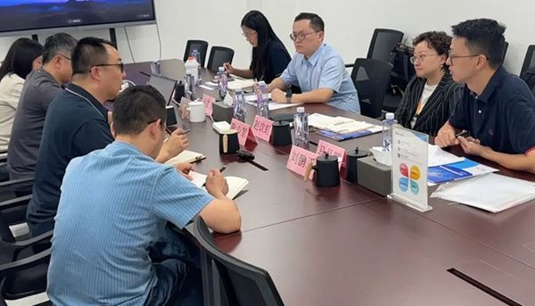 国家生物药技术创新中心赵饮虹主任一行莅临同立海源生物调研