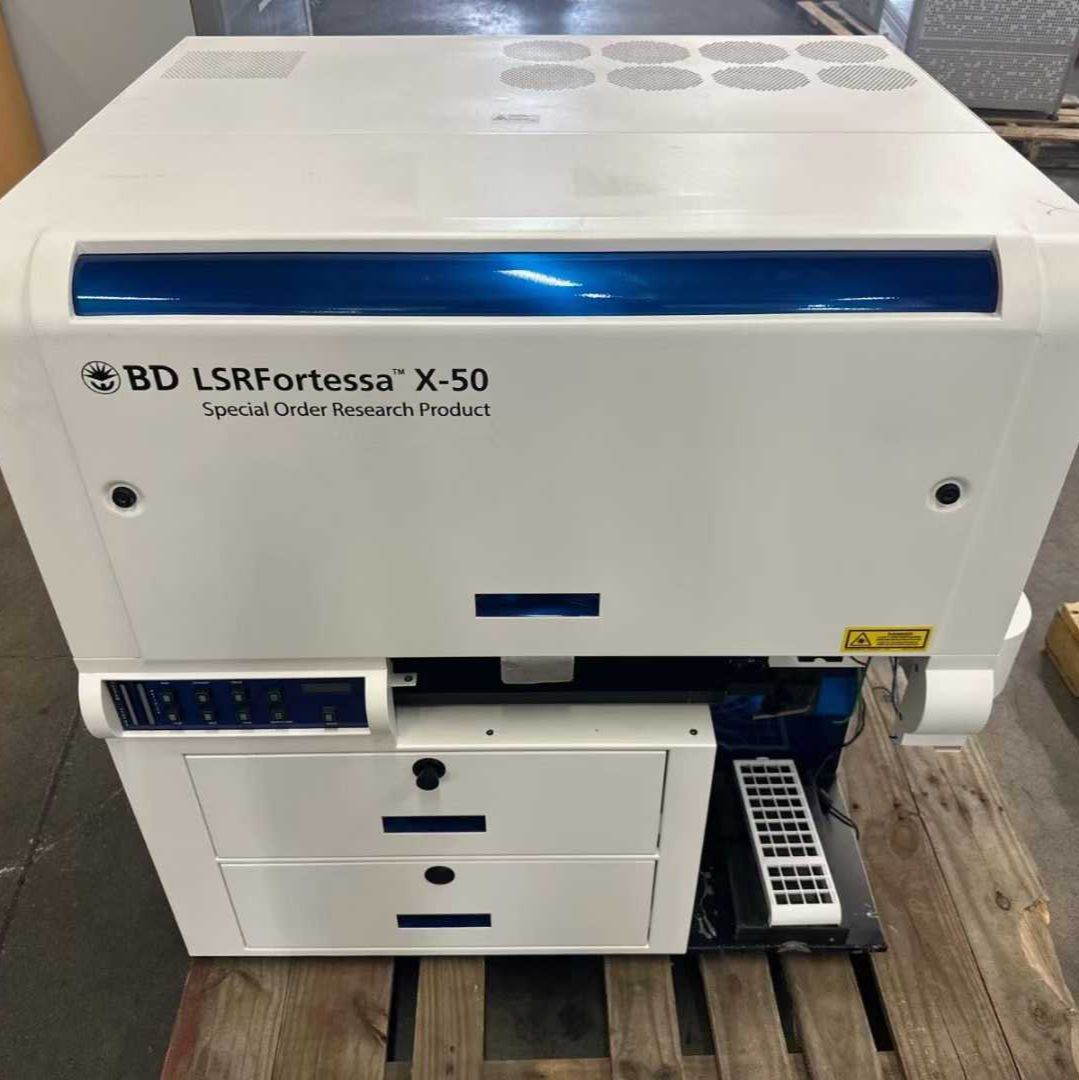 ​  ​BD LSRFortessa X-50 五激光三十色流式细胞仪