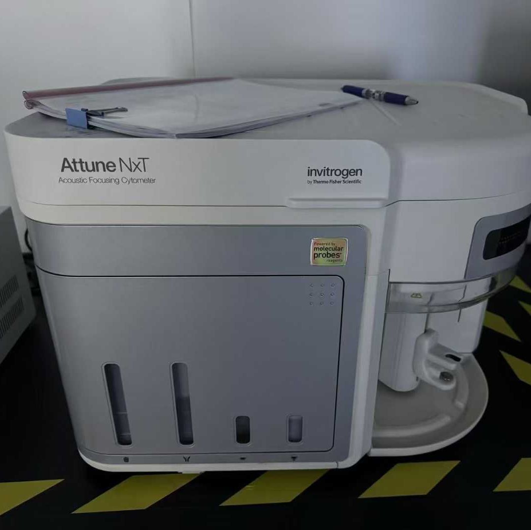 赛默飞世尔 Attune Nxt 型 双激光七色流式细胞仪