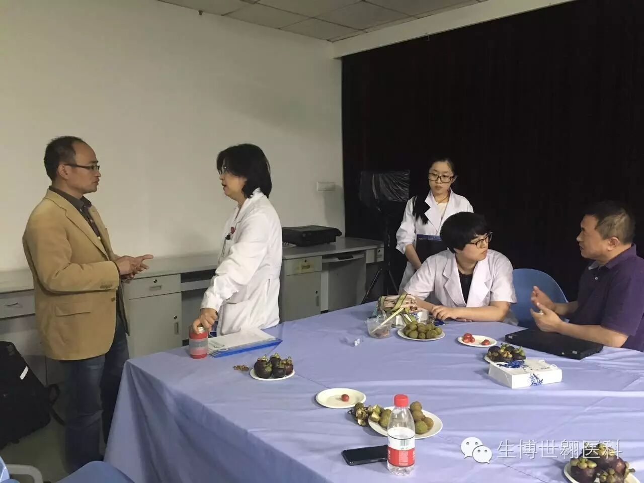 上海生博应邀参加哈医大一院学术研讨会