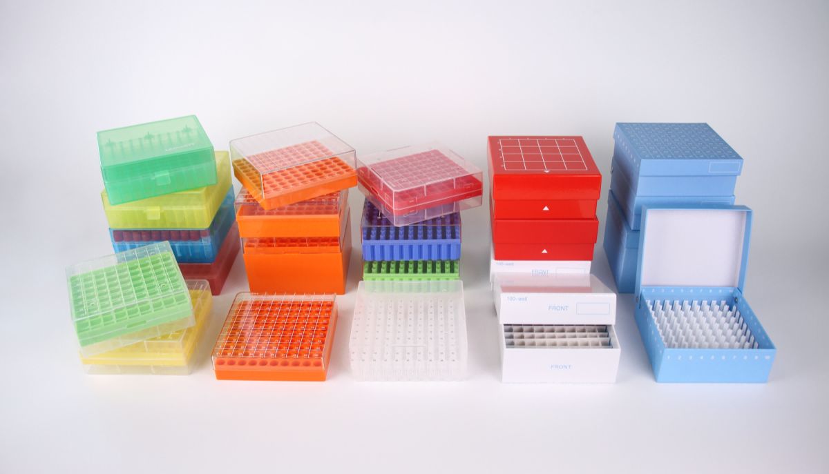 冻存盒怎么选？一篇看懂不同材质区别，实验室必备指南！
