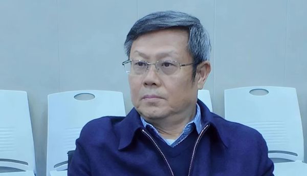 循证功效平台再迎重量级专家加盟丨深圳大学胡东生教授领衔环特真实世界研究项目，入驻院士专家工作站！