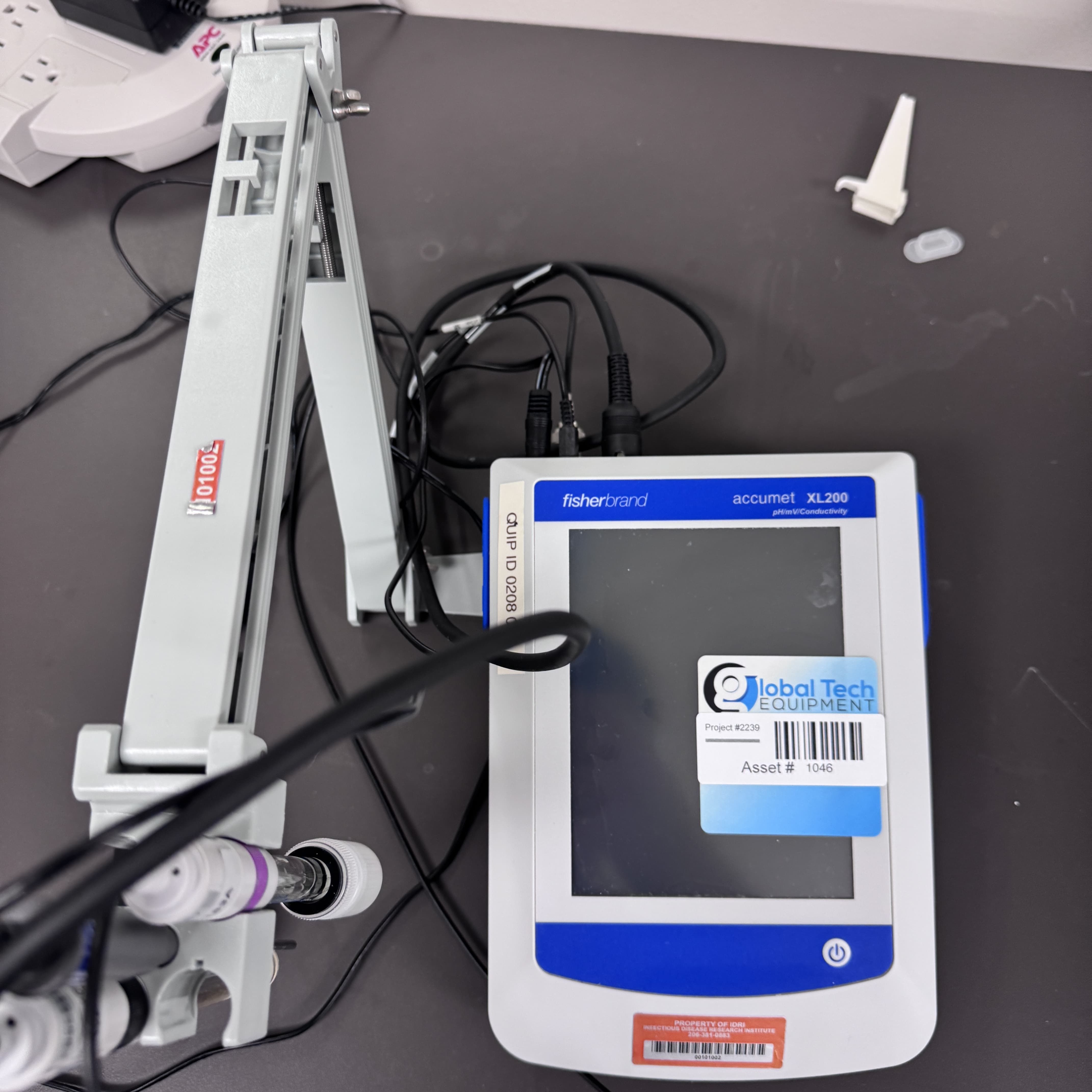 赛默飞世尔 Accumet XL200 pH/mV/电导率测量仪