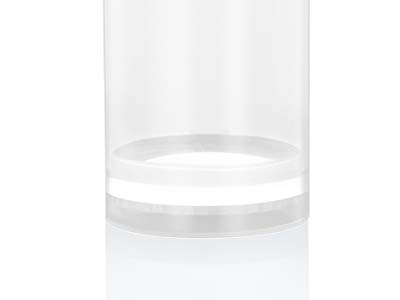 纯化柱体采用一体成型工艺，结构牢固，底部网格配合压环可稳固滤膜、离心时不易破裂