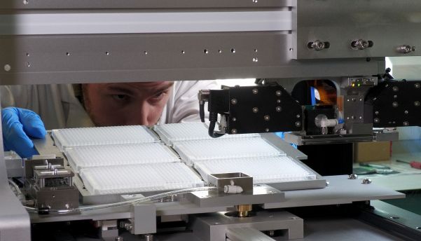 ArrayJet微阵列生物芯片点样仪制备蛋白芯片助力黑色素瘤生物标志物筛选