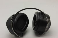 颈带式耳罩，i-Quip™, 颜色:黑色;信噪比(SNR):28dB，±3dB;尺寸:200×110×140mm;重量:0.2kg