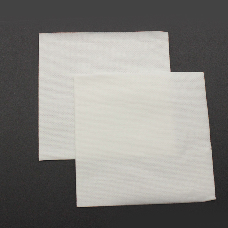 无尘擦拭布,i-Quip™, 描述:1/4折叠式,100张/包;单张尺寸:250×250mm;颜色:白色产品图