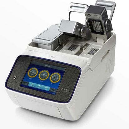 Applied Biosystems™ ProFlex™ 梯度PCR扩增仪