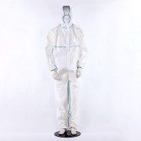 一类隔离服,i-Quip™, 颜色:白色;是否灭菌:否;是否防静电:是;是否带脚套:否;材质:PP+PE 63克;标准:TYPE 5/6/6B