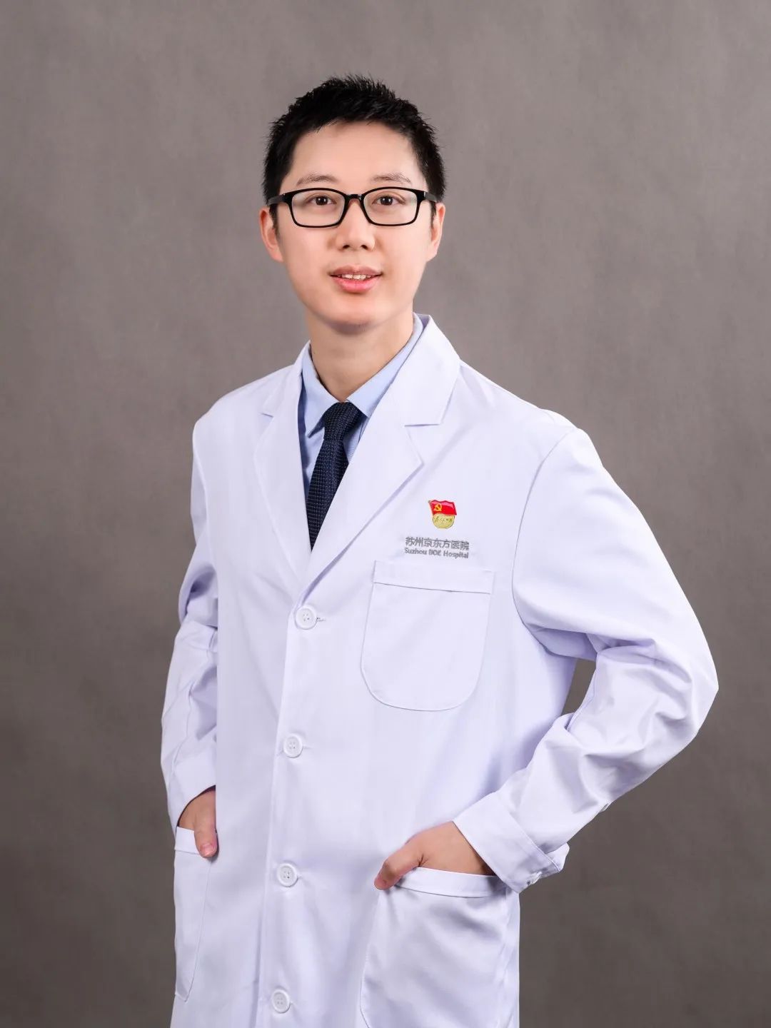 京医榜样 党徽闪耀