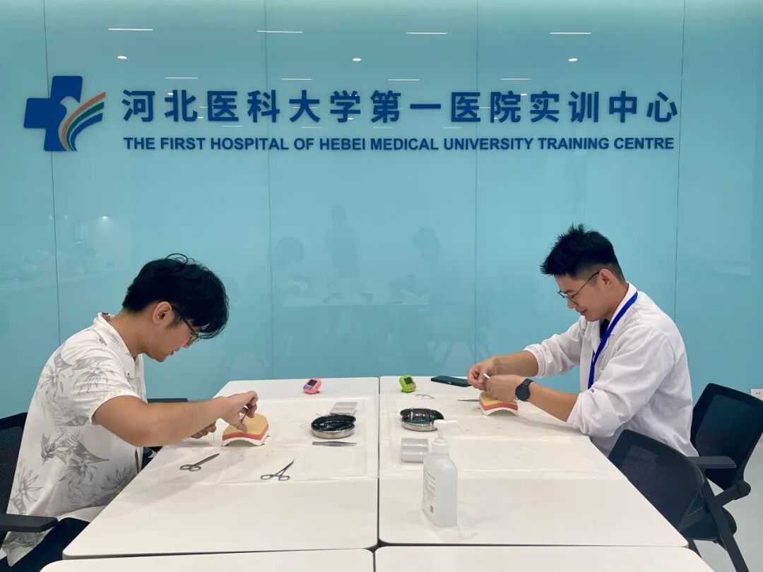 技能与人文双提升，非技能培训领先河——我院外科基地成功举办集训营