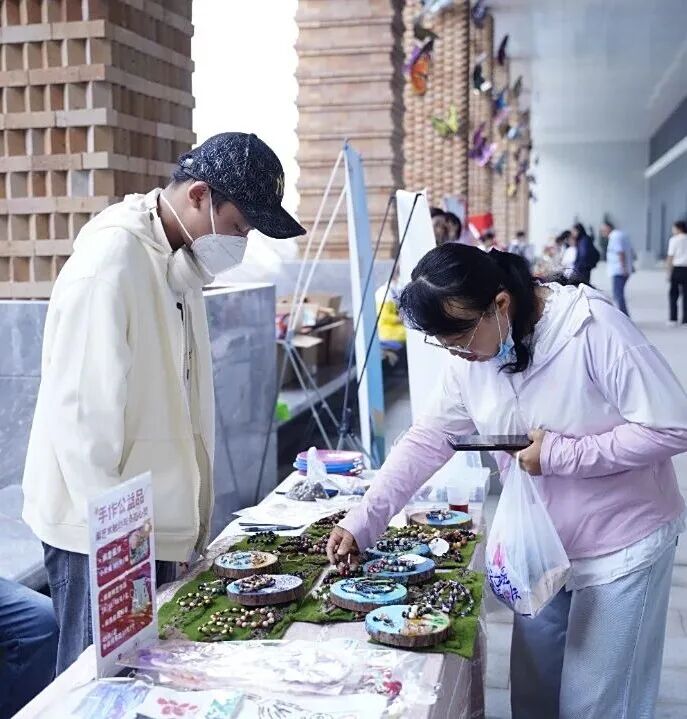 以爱为名，以「培」相伴：陆道培医疗集团系列人文活动温暖启幕，共筑有温度的医疗家园