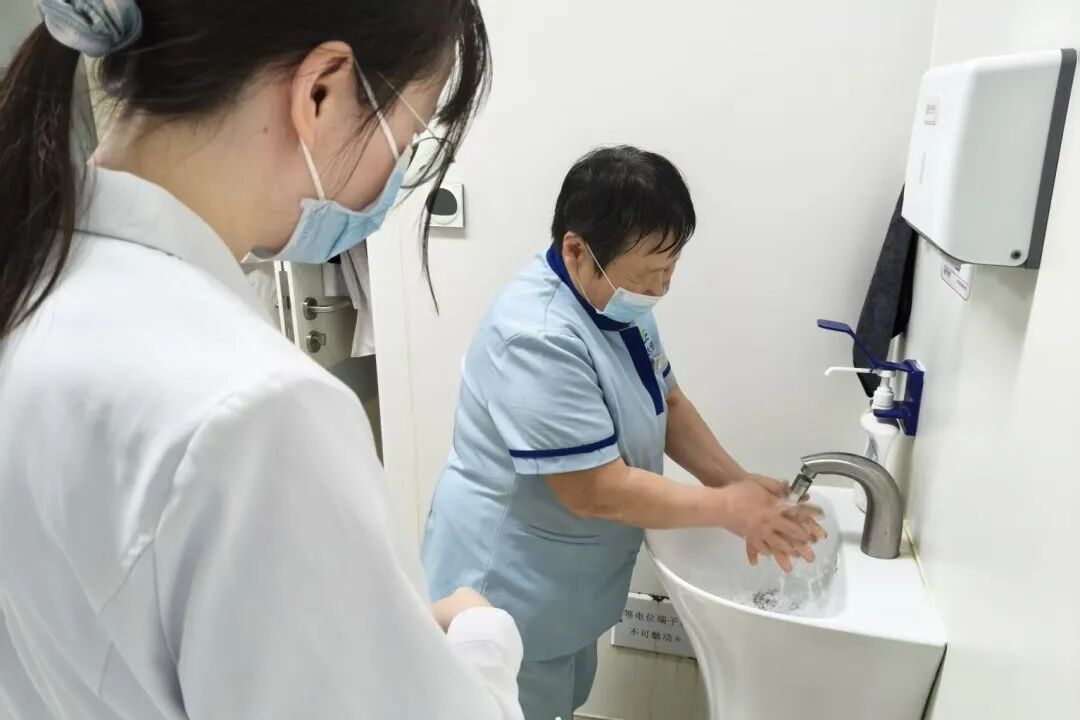西安高新医院开展「世界手卫生日」主题宣教活动