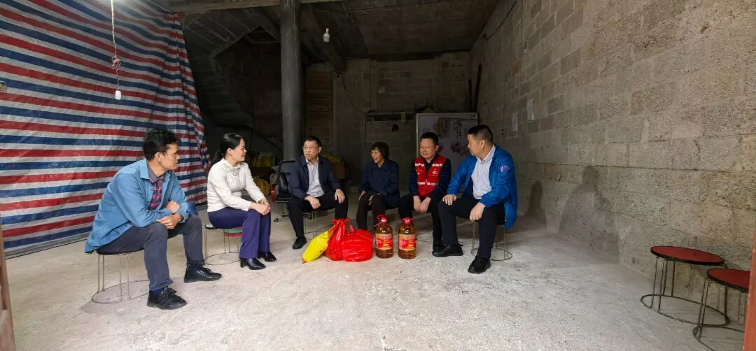 院领导到青龙村开展 2026 年第一季度走访调研活动