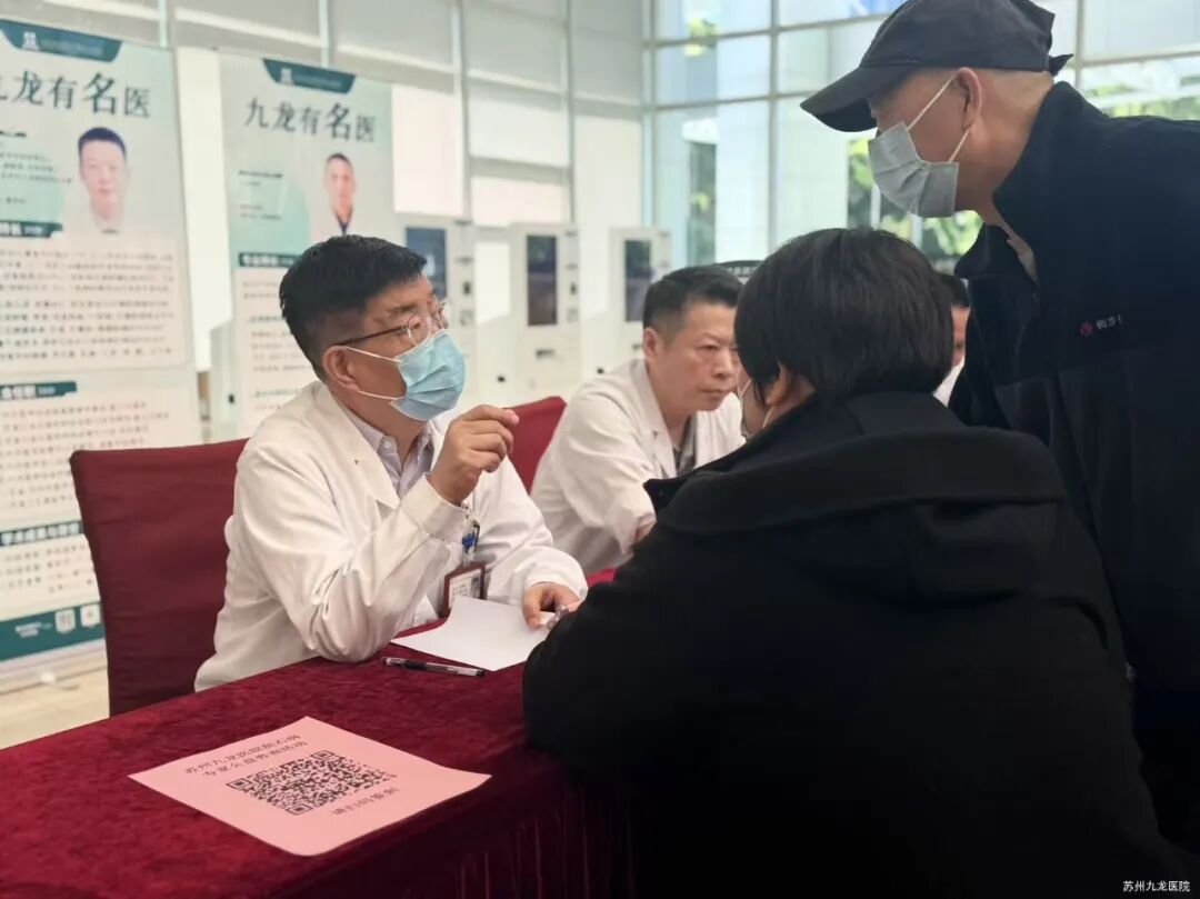 undefined 查出胆结石,无症状,要处理吗?普外科专家这么说……