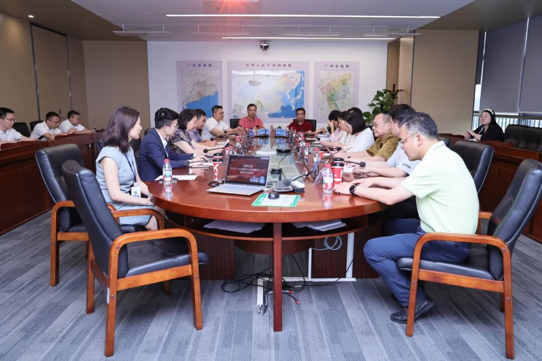 增城区人大常委会携港澳台代表莅临我院开展港澳医疗合作专题调研