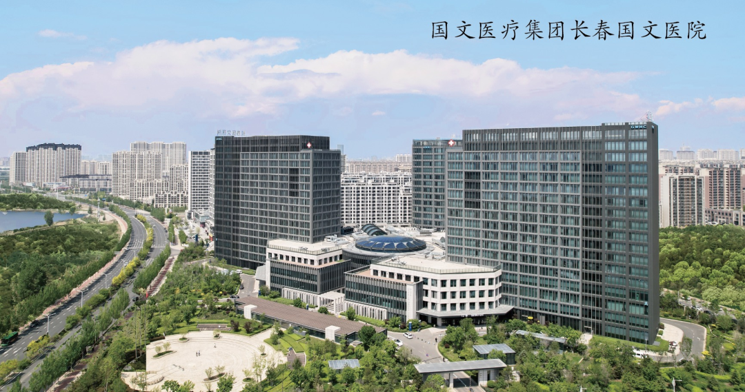 胆囊被结石填满、胰腺炎反复发作——国文医院为 90 岁患者成功实施胆道探查取石术