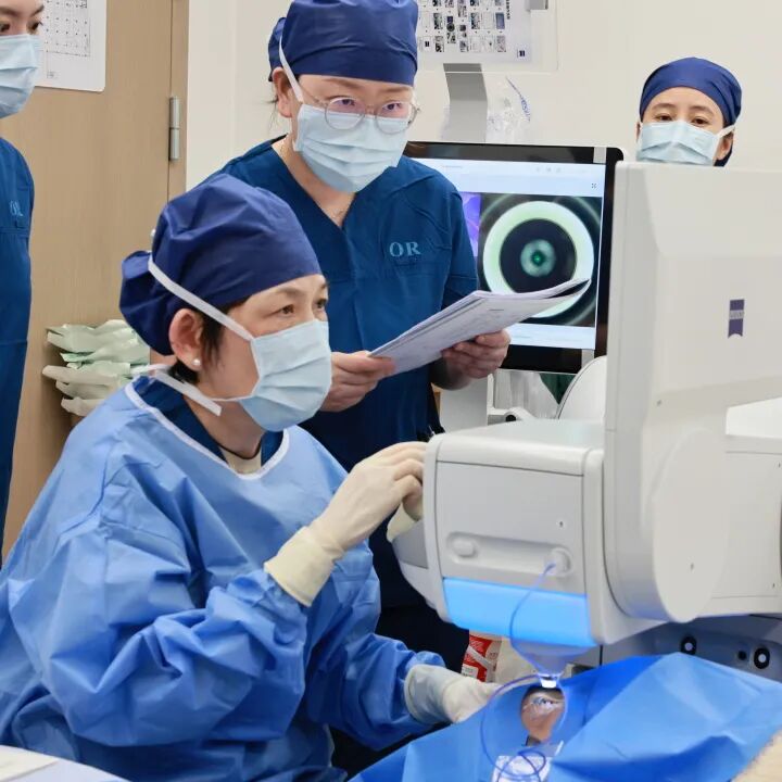 全省公立医院首家！浙大四院屈光手术中心成立，开启「10 秒摘镜」时代