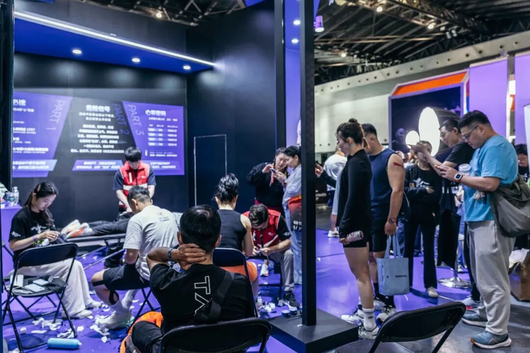 HYROX 万人赛背后:德达医疗如何为 1 万选手守住最后一道防线