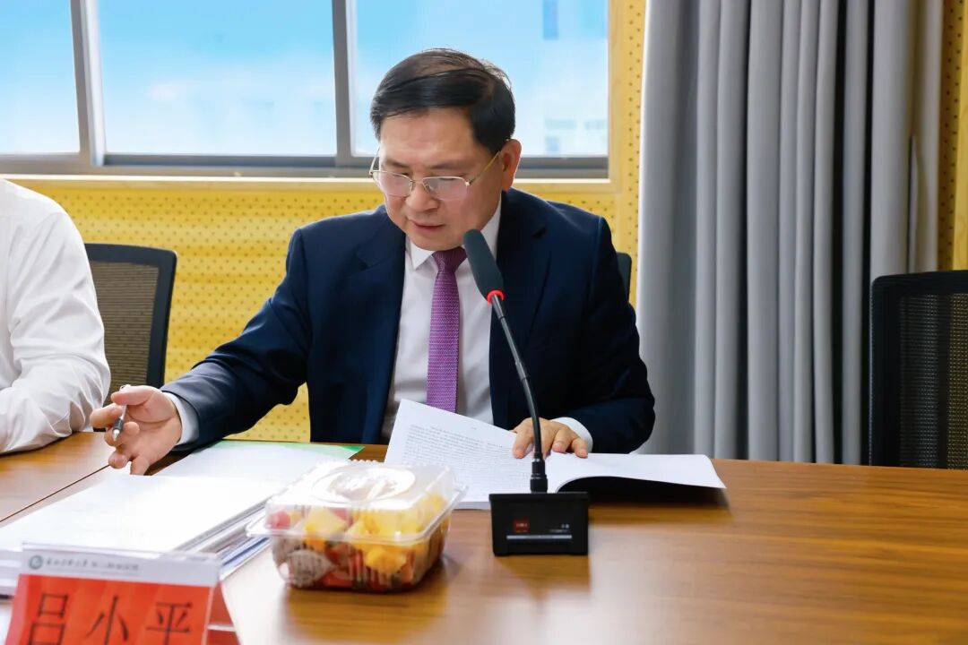 高层次人才培养新突破!我院首届临床医学专业型博士学位论文答辩会圆满举行
