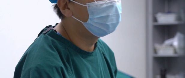 国文医院携手北京友谊医院何振教授，实施高难度食管胃底静脉曲张内镜下联合术式