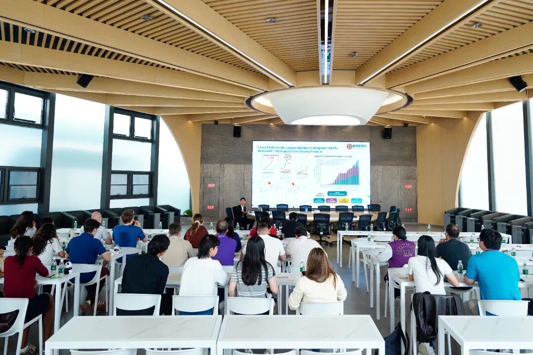 清华大学国际班师生走进陆道培医院,探访中国专科医疗创新实践