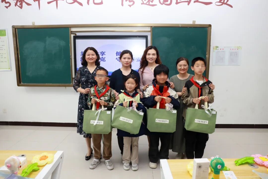 清风伴夏护童行 爱心赋能助成长——淮安市第一人民医院开展留守儿童结对关爱公益帮扶活动