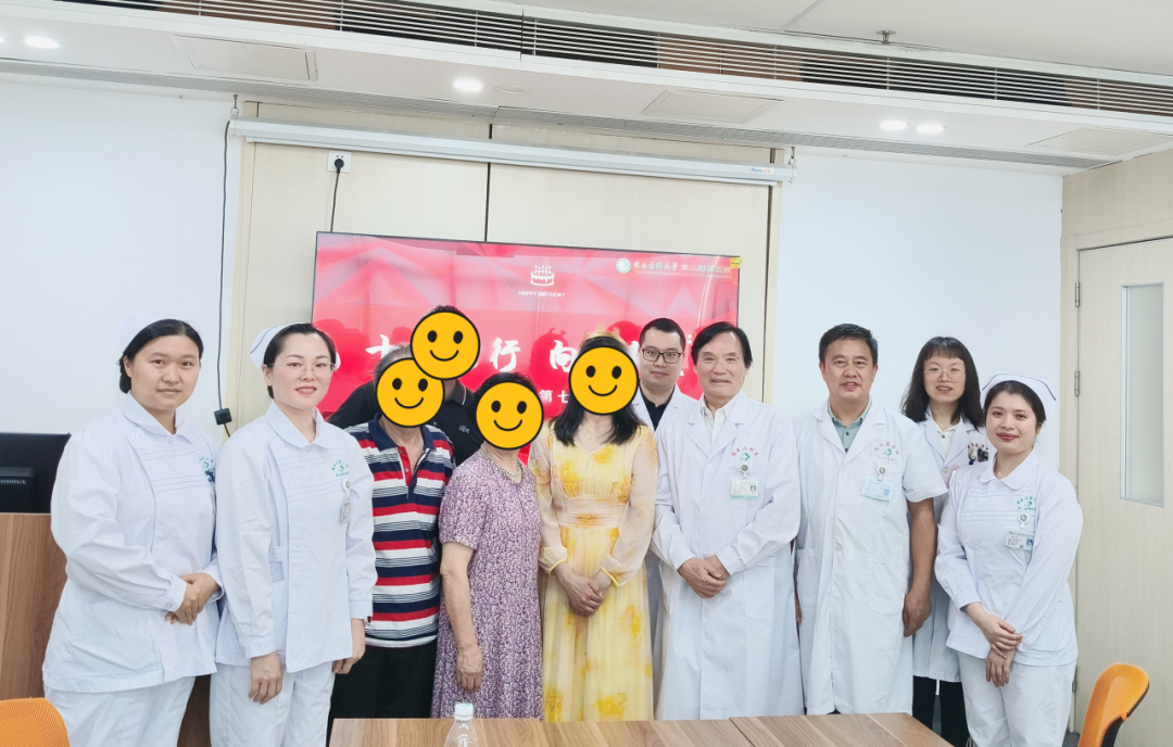 【护理服务专栏】十年砺行、向阳新生,二附院开展第七届肝友会团体叙事活动