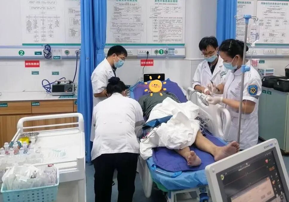 【守护健康】险！我院医护精准识破隐匿心梗，成功挽救患者生命