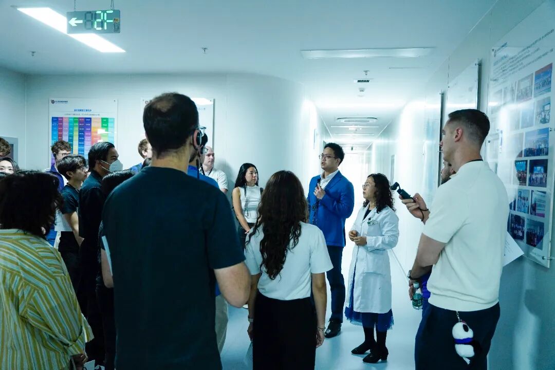 undefined 清华大学国际班师生走进陆道培医院,探访中国专科医疗创新实践